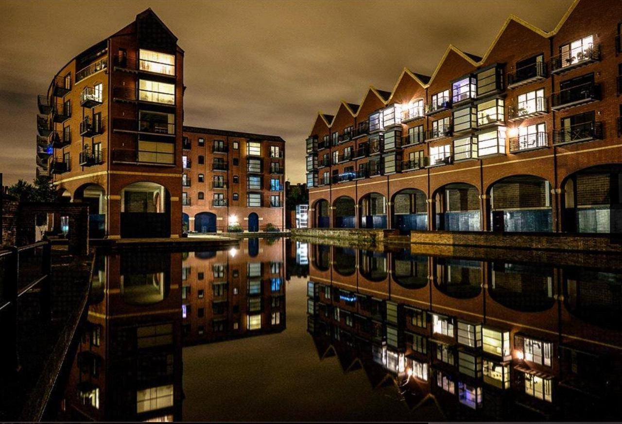 City Centre Chester Waterways Apartment Extérieur photo