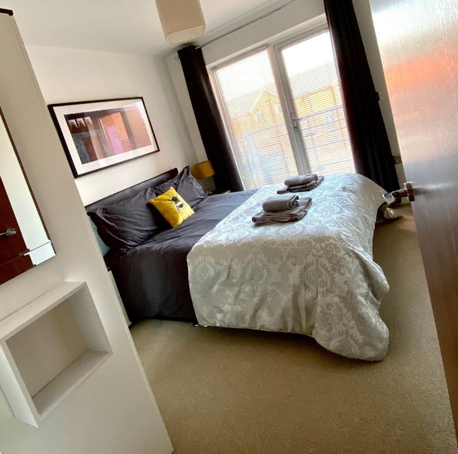 City Centre Chester Waterways Apartment Extérieur photo