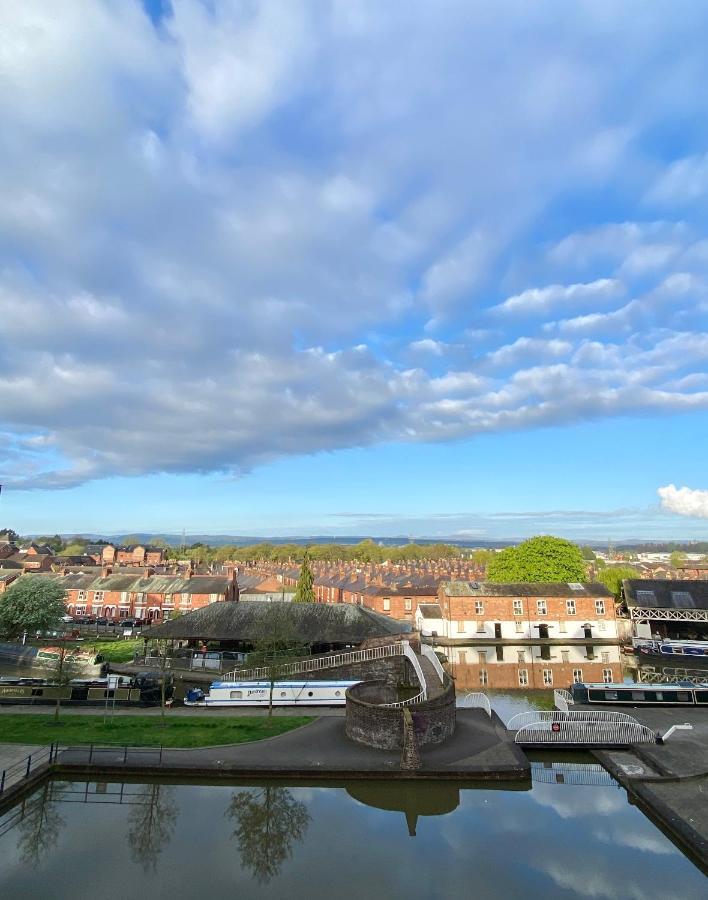 City Centre Chester Waterways Apartment Extérieur photo