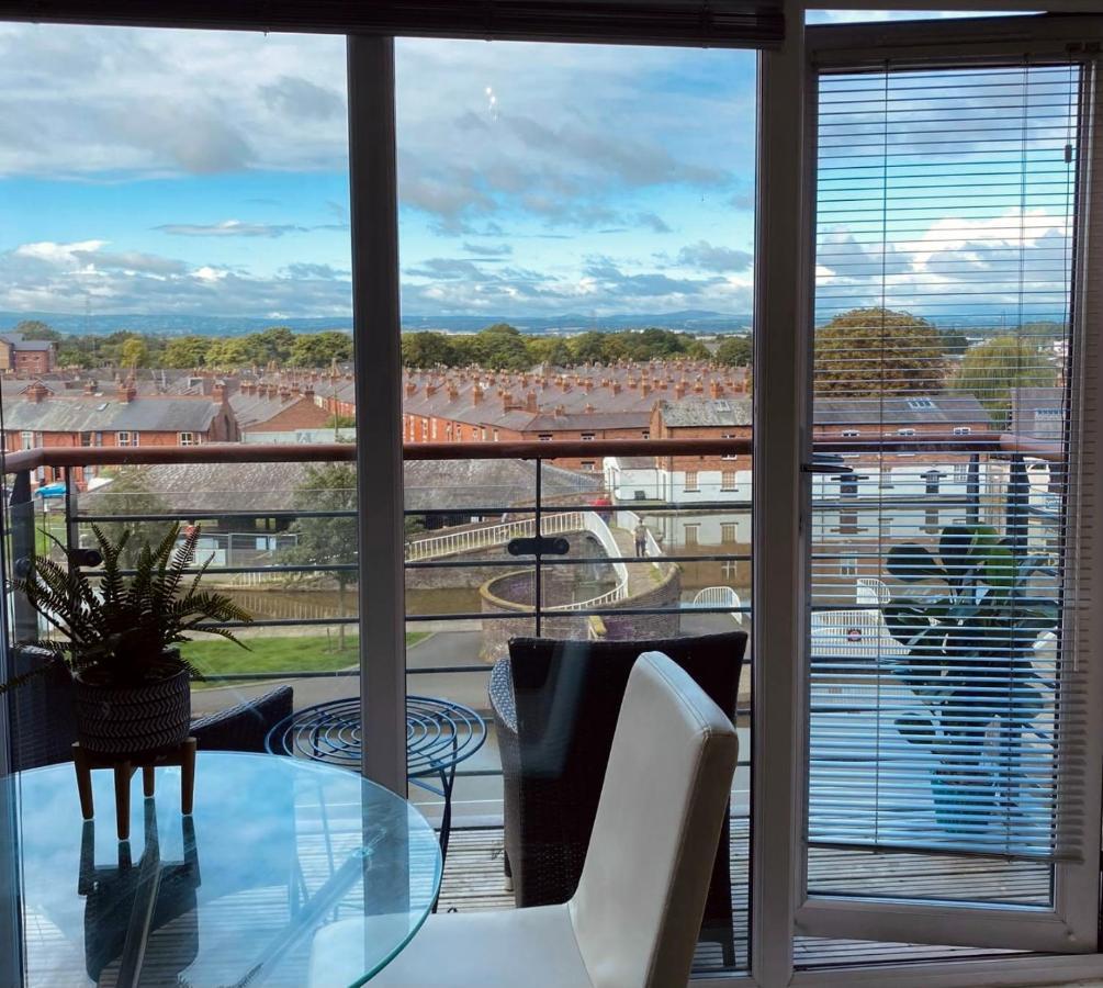 City Centre Chester Waterways Apartment Extérieur photo