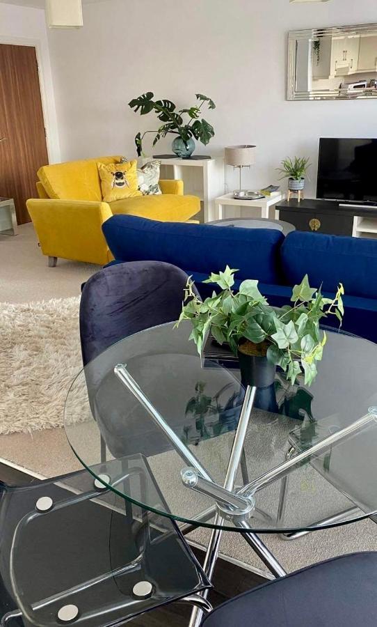City Centre Chester Waterways Apartment Extérieur photo