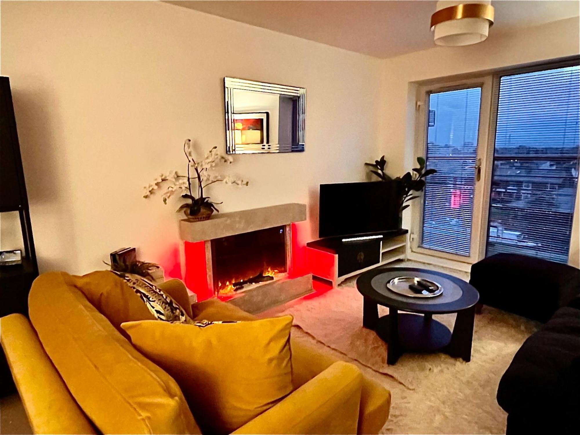 City Centre Chester Waterways Apartment Extérieur photo