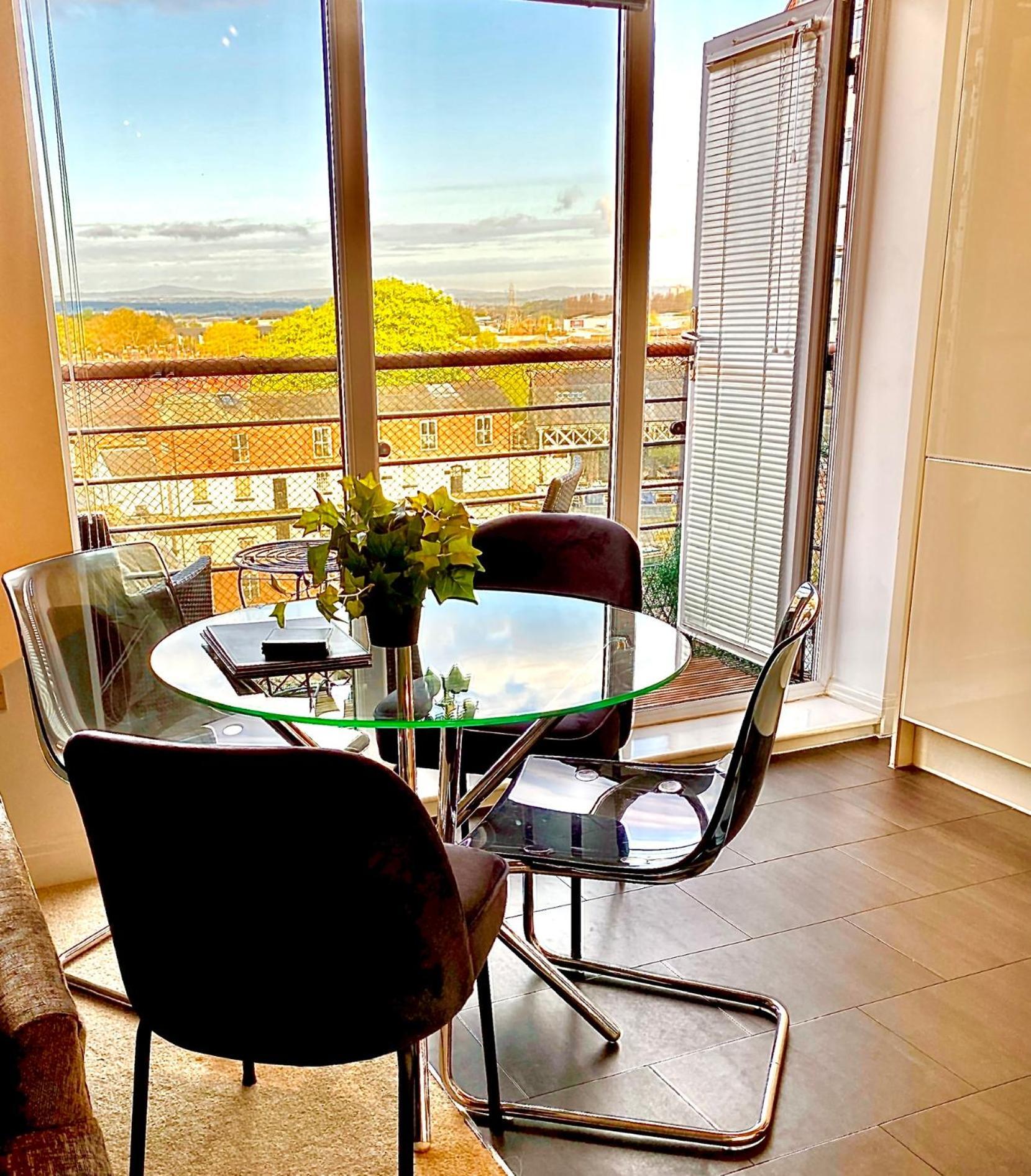 City Centre Chester Waterways Apartment Extérieur photo