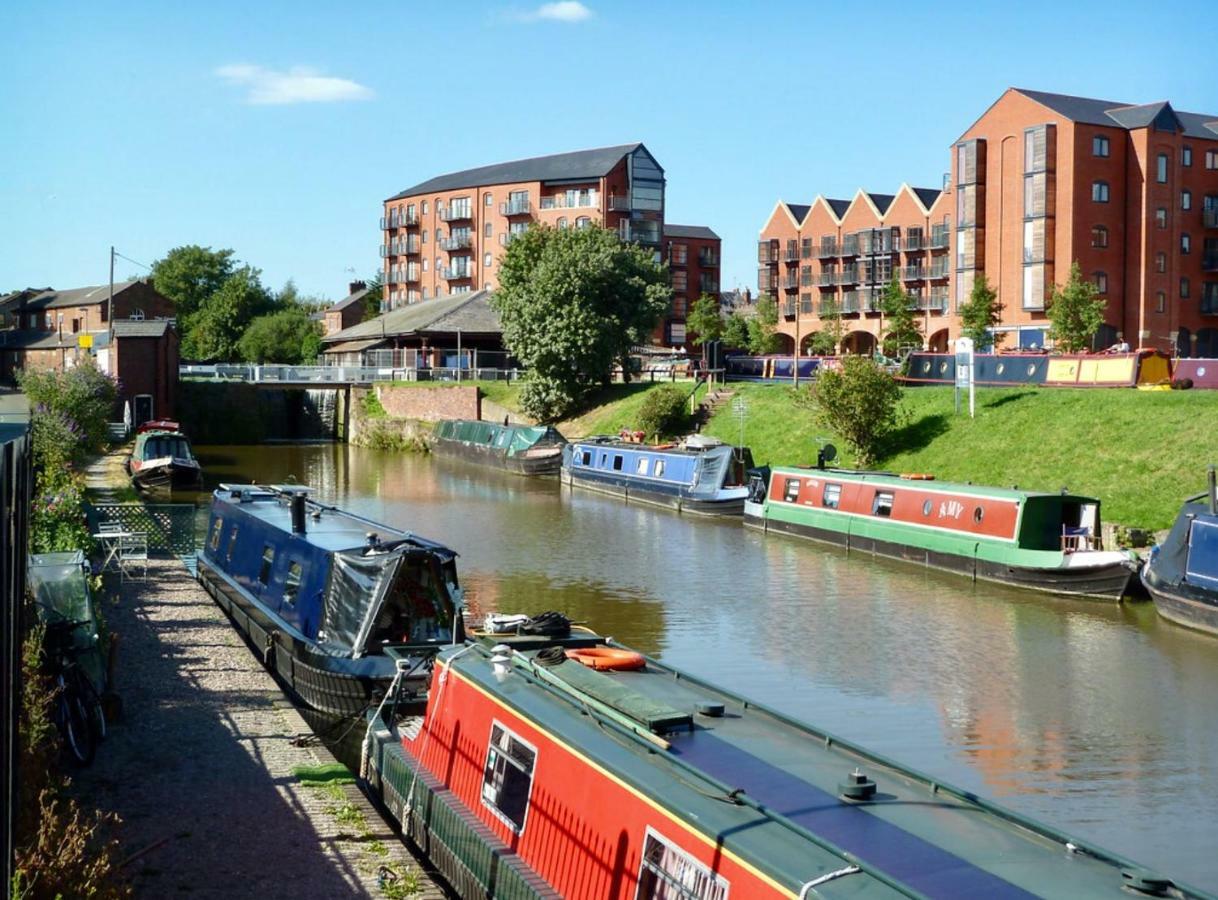 City Centre Chester Waterways Apartment Extérieur photo